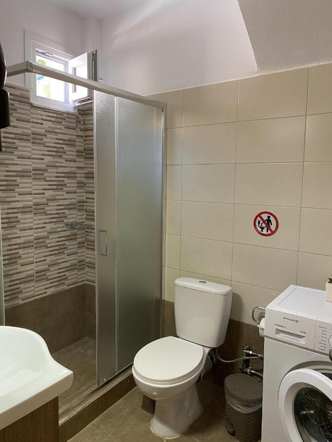 Appartamento Modern House In Mytilene Center Esterno foto